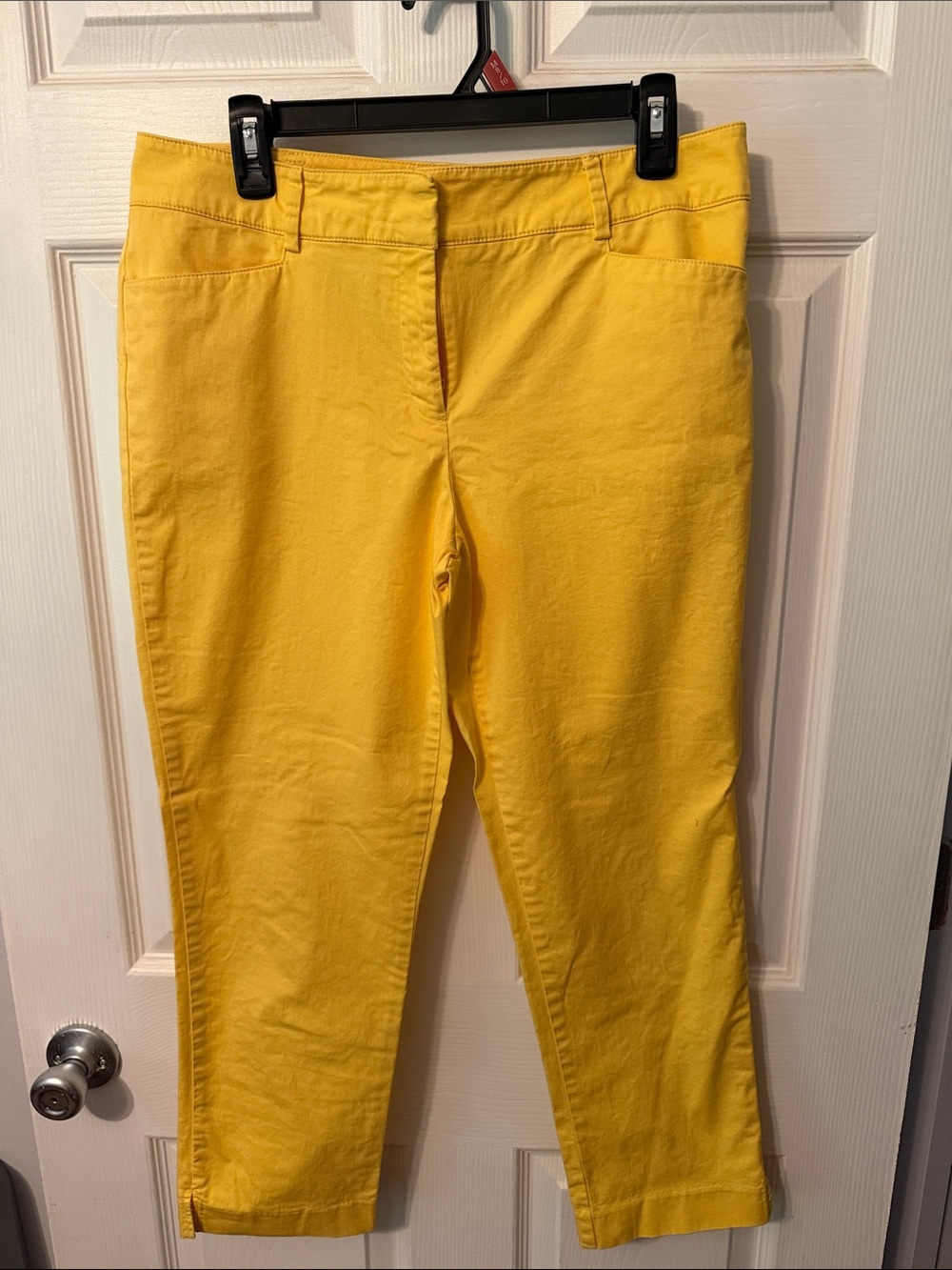 New York & Company Yellow Cropped Stretch Jeans